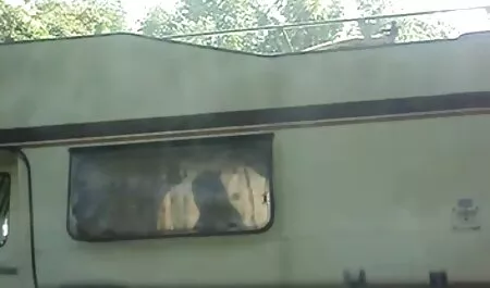 Вона в готелі еротика студенти