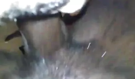 Дупу сексуальної матусі еротика онлайн видео застукали в душі